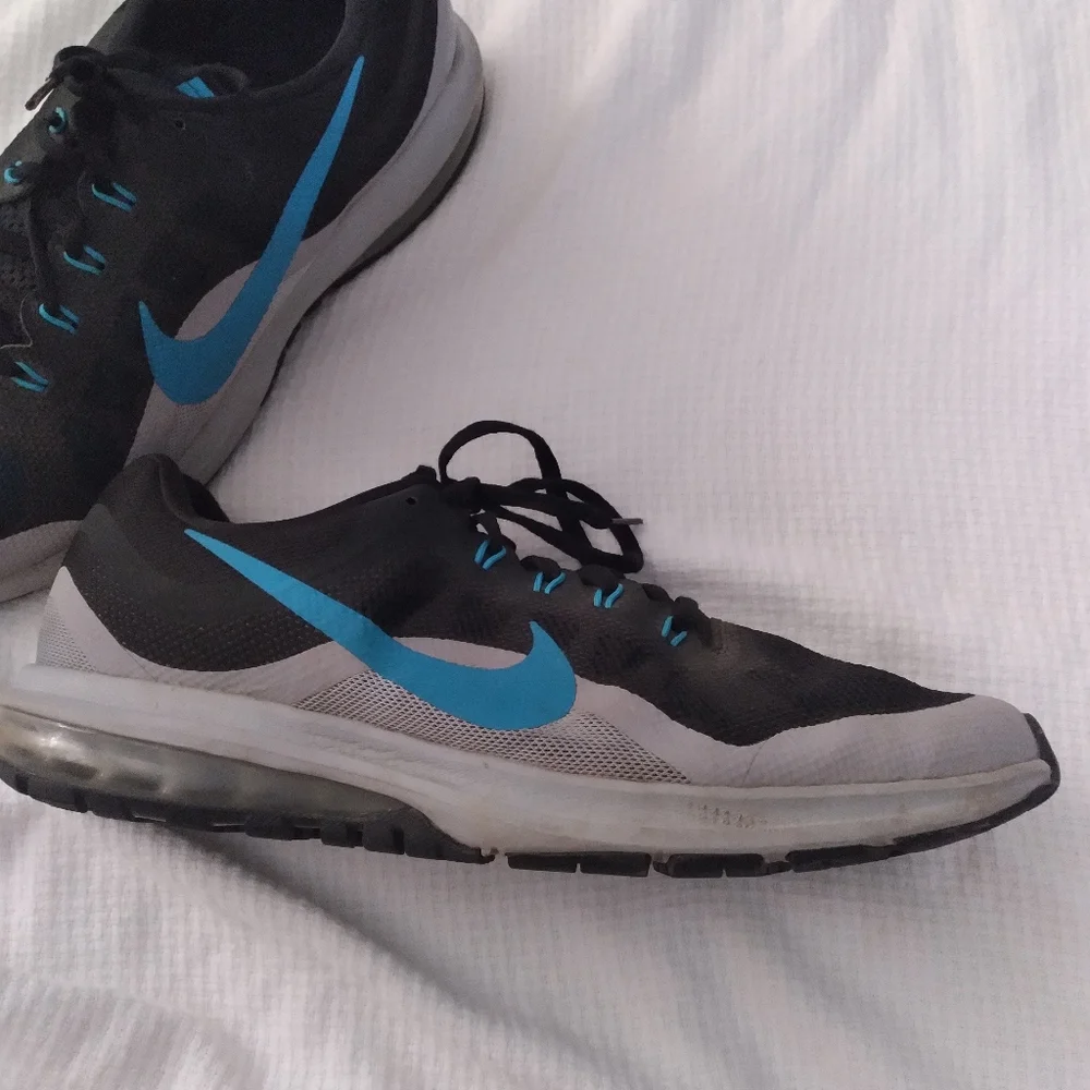 Nike men's Air Max Dynasty 2 running shoe 11.5